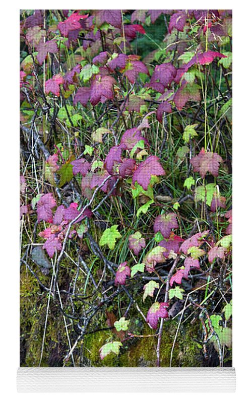 Neon Leaves No 2 - Yoga Mat